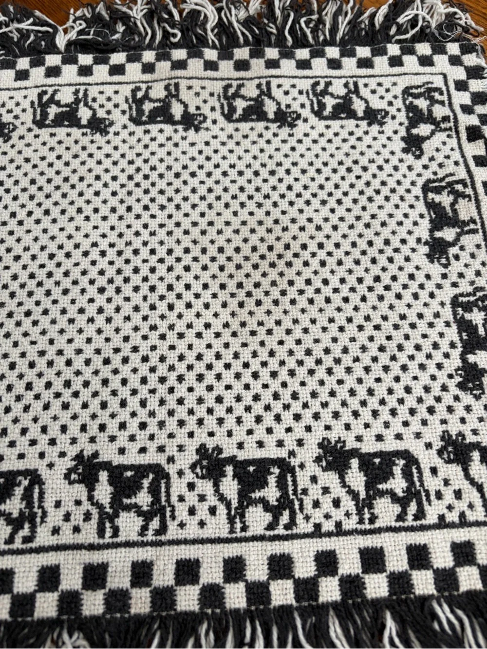 Set Of 2 Black And White Country Cow Reversible Woven Frayed Kitchen Placemats
